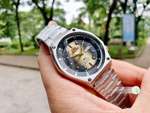 Đồng hồ Orient RA-AA0B01G19B