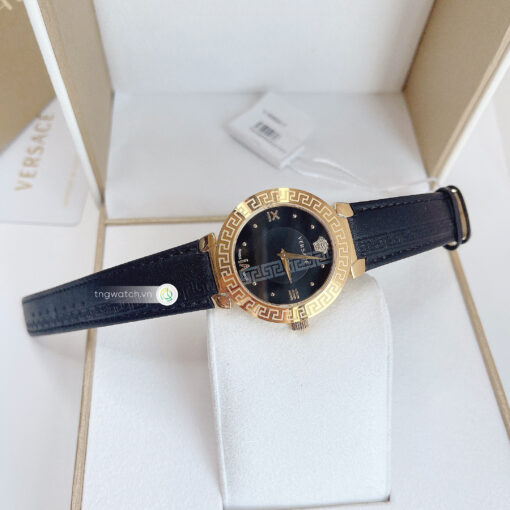 Đồng hồ Versace Daphnis V16050017
