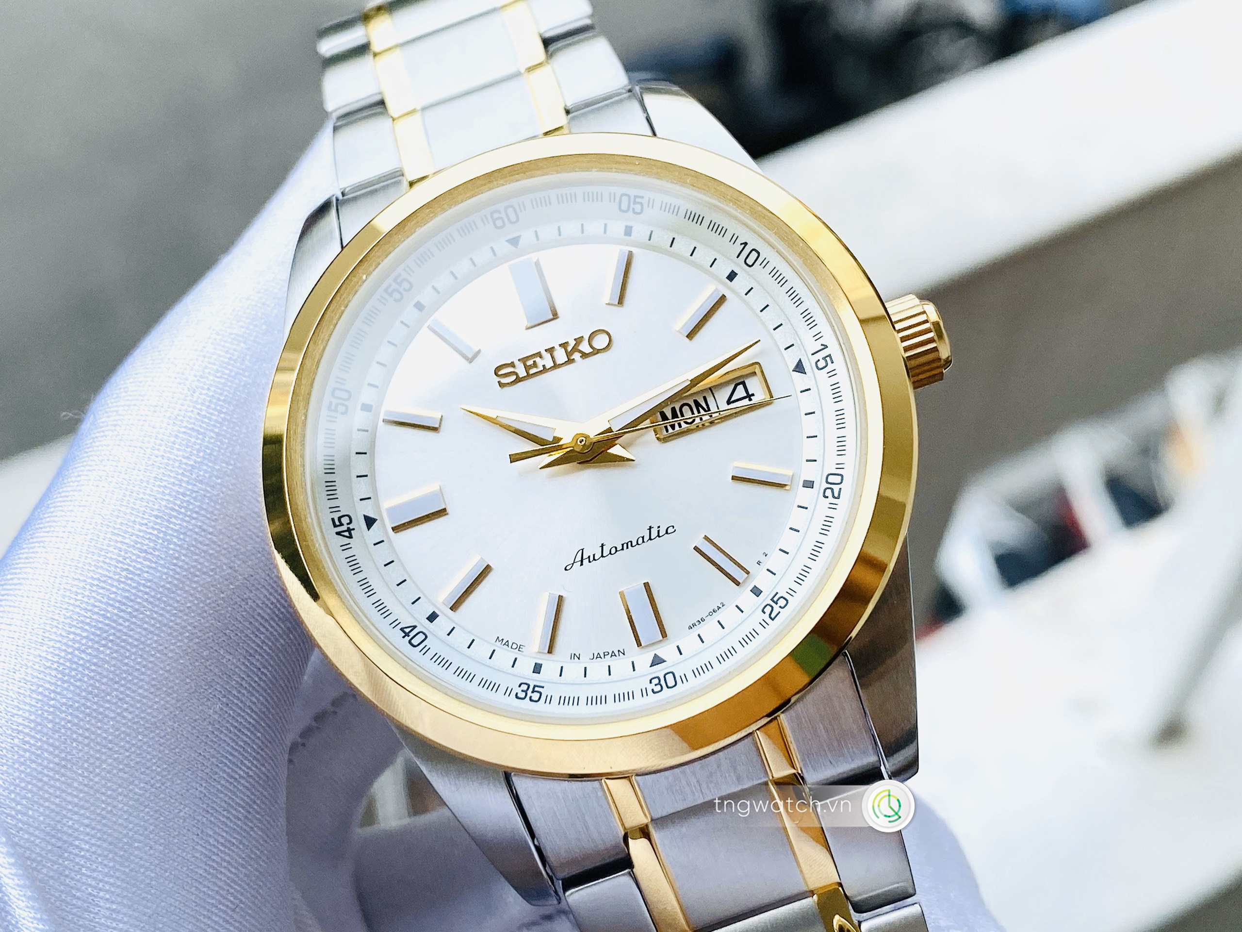 Đồng hồ Seiko SARV004