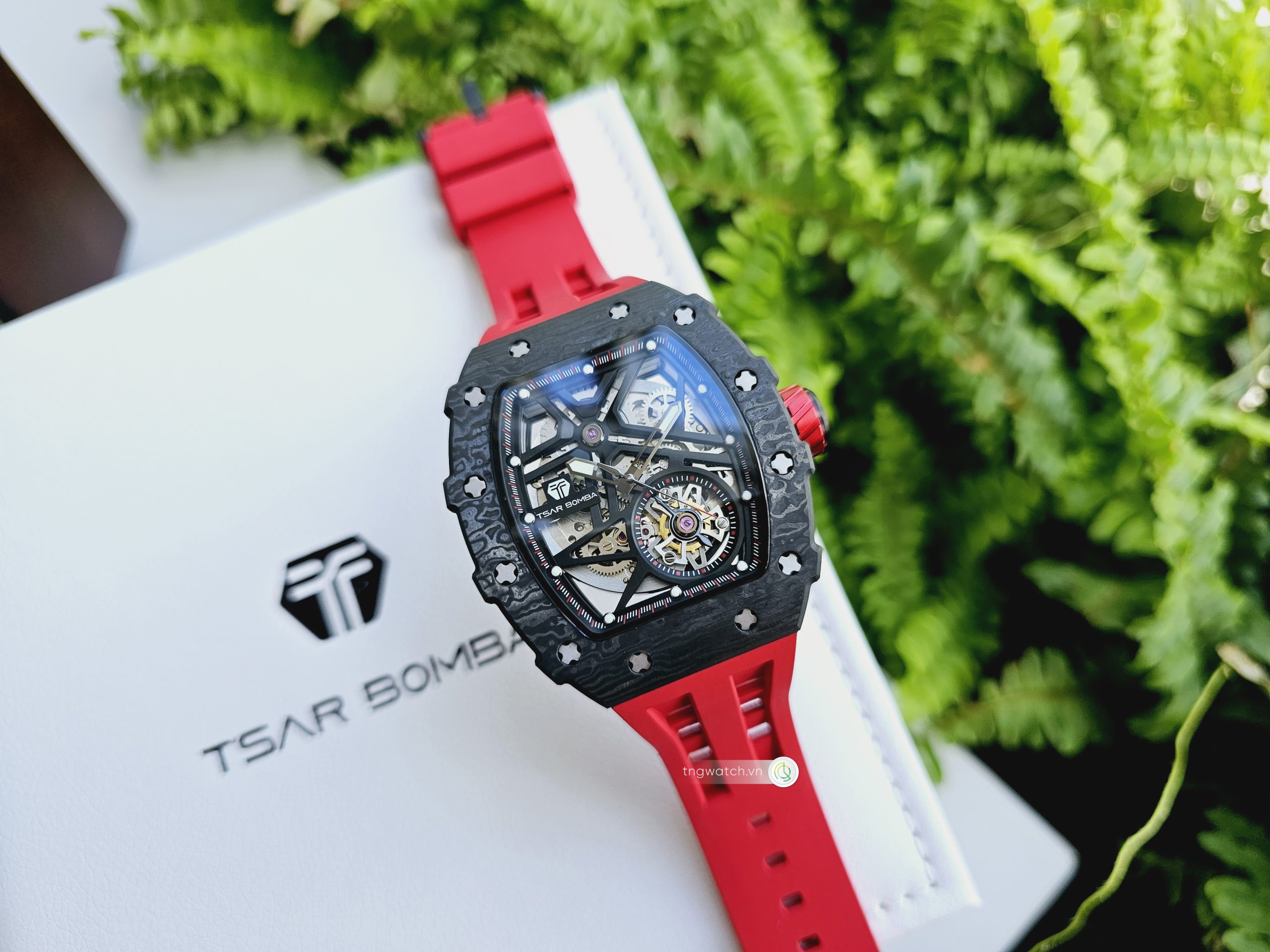 Đồng hồ Tsar Bomba Carbon Fiber Waterproof TB8209CF-BR