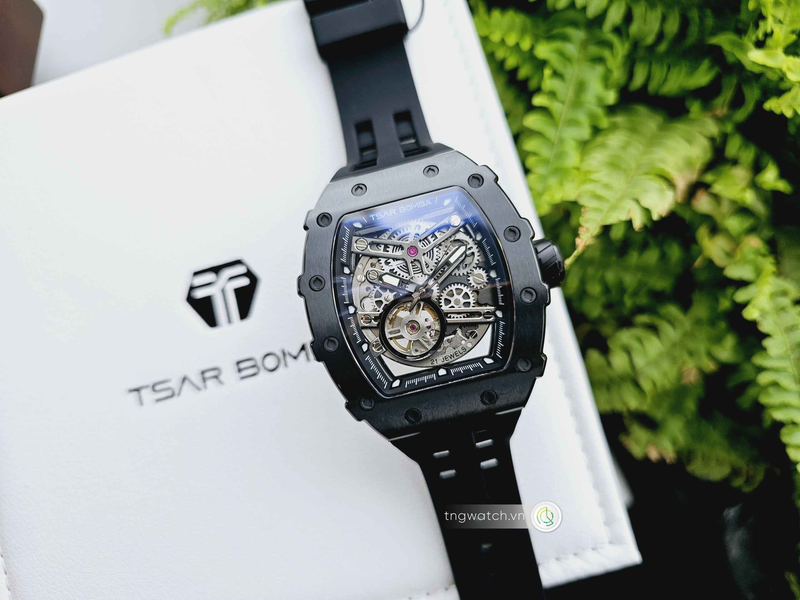 Đồng hồ Tsar Bomba Hollow TB8208A-BB